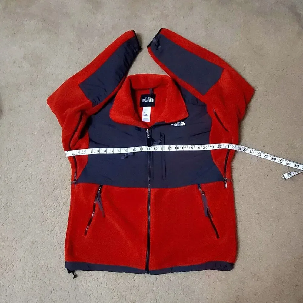 Vintage The North Face Retro Denali Jacket Mens Medium Red & Gray